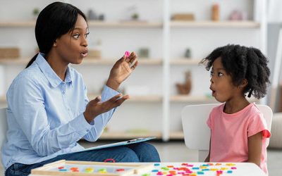 Cara Anak Lancar Ngomong dengan Terapi